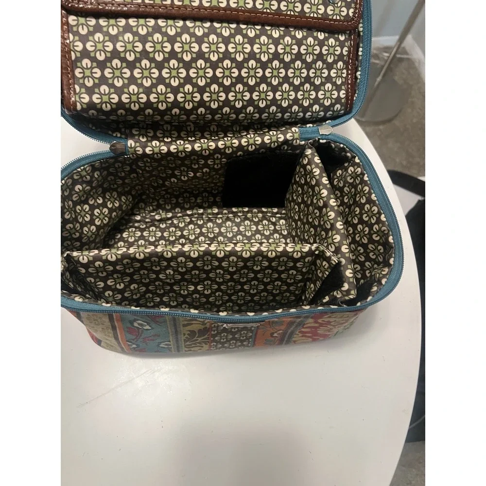 Fossil Floral Motif Makeup/Travel Bag Zip Multi-Compartment With Handle. Vintage